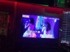 -好乐迪(张扬路八佰伴店)