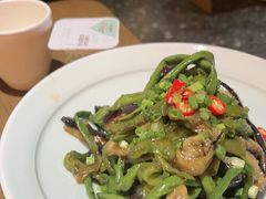 -六月雪干锅(涪城万达广场店)