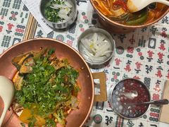 -成都你六姐·牛肉冒菜·麻辣香锅(长泰广场店)