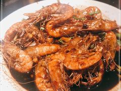 油爆基围虾-老头儿油爆虾·知味杭州(爱琴海购物中心)