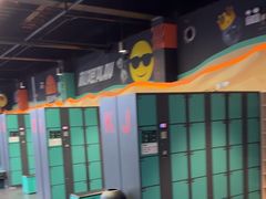 -极限PLAY运动娱乐新世界·团建派对表演休闲馆·室内高空游乐园