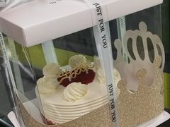 -焙丽拾光(麦凯乐直营店)