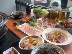 -山之屋炭火烧肉·生啤畅饮(大朗万科中央公园店)