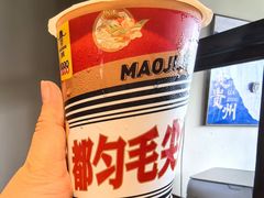 -包整·丝娃娃(甲秀楼景观店)