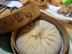 蟹黄吸管汤包-隆喜元鱼汤包·海鲜(中联广场店)