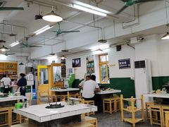 大堂-石灰市老火锅(北滨路店)