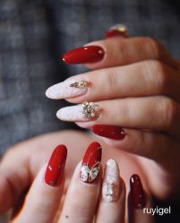 -摩睫+皮肤管理·科学美容中心