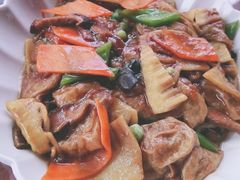 灵山什锦-品渔味湖鲜馆(拈花湾店)