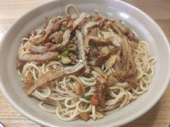 -万方圆拌粉瓦罐汤(九江湖滨店)