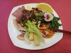 -曲江惠宾苑宾馆(大雁塔大唐不夜城店)