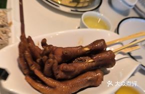 Soy Sauce Pig's Trotter with Eggs
