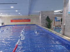 -小蓝鲸游泳培训基地(石景山店)