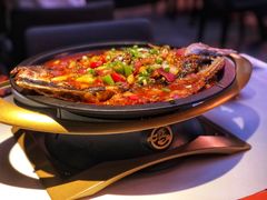 -鸣记脆皮烤鱼·海鲜烤鱼(三八广场店)
