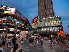 -江燕路万科里