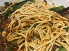 -呼啦面馆·头牌豌杂面(爱琴海店)