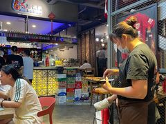 大堂-马海涛牛肉串(领汇广场店)