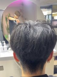 -宫铭烫发染发接发店