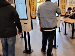 -麦当劳(石坝服务区店)