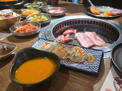 -香猪坊韩国烤肉专属门店(魏公村店)