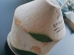 -三亚亚龙湾瑞吉酒店·宴悦Driftwood·游水海鲜·牛排·草坪·私人定制