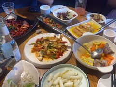 -隔壁老王·家常云南菜(花巷店)