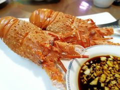 清蒸青龙虾-十三道烧烤(保利西街店)