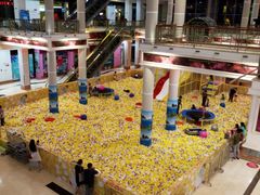 -新华百货CC Park购物广场