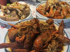 -三妹小龙虾·黄油蟹(华侨城总店)