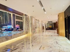 -上海漕河泾万丽酒店