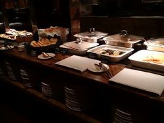 自助取餐区-广州中心皇冠假日酒店-环市食坊·海鲜自助餐厅