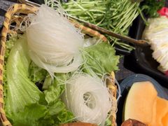 -湊湊火锅·茶憩(打浦桥日月光店)