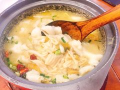 -周鱼小馆石锅酸菜鱼(活力汇店)