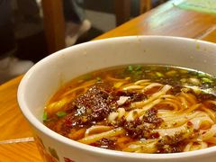 -矮子粉店1985·长沙米粉(湘春路店)