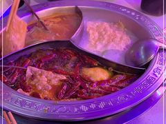 -钢管厂五区小郡肝串串香火锅(人民广场店)