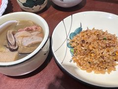 -菌之家·专业纯野生菌火锅·特色炒菌
