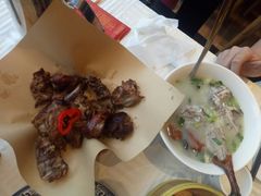 椒盐鸭架-褚记北京烤鸭(广州路店)