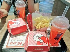 -肯德基(成山路地铁站店)