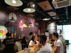 大堂-车沾巷·重庆老味豌杂面