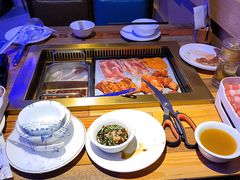 -蒙肥羊·酸汤潮牛·鲜牛肉火锅烤肉自助(岗顶店)