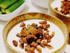 自制果仁酸奶-谷丽羊肉串·新疆烧烤·羊肉火锅大排档·原老马烧烤(砂子塘店)