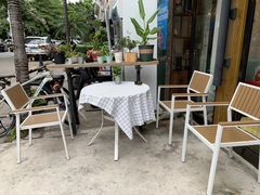 露天位-COFFELIZ COFFEE