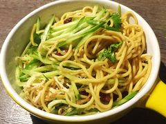 鸡丝凉面-青叶202都市餐厅(迪诺水镇店)