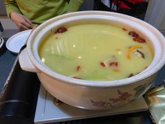 -金龙·打边炉(南京西路店)