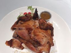 -老船夫婚宴婚庆会馆(延吉路店)