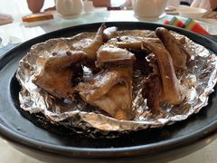古法盐焗乳鸽-金河半岛园林酒家(金融城店)