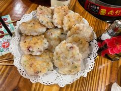 煎墨鱼饼-尚竹阁冬瓜盅·18年地标美食(平洲店)