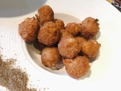 炸脆骨丸子-局气烤鸭·北京菜(前门店)