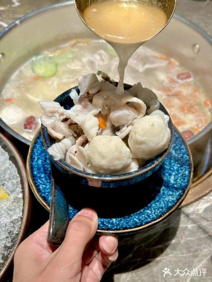 一口入魂！脆鲩鱼火锅界的颜值天花板🔥🐟