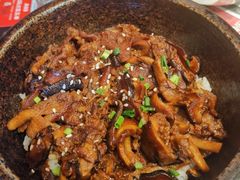 -青瓦炭韩潮烤肉(花园道店)
