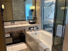 -上海宝华万豪酒店